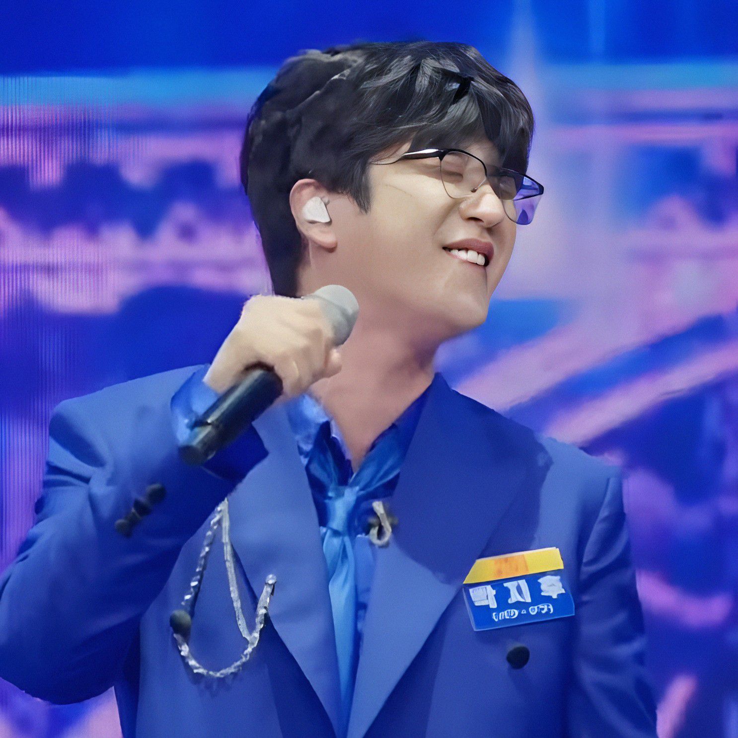 Behind-the-scenes cut of Park Jihoo (Mr. Trot 3)