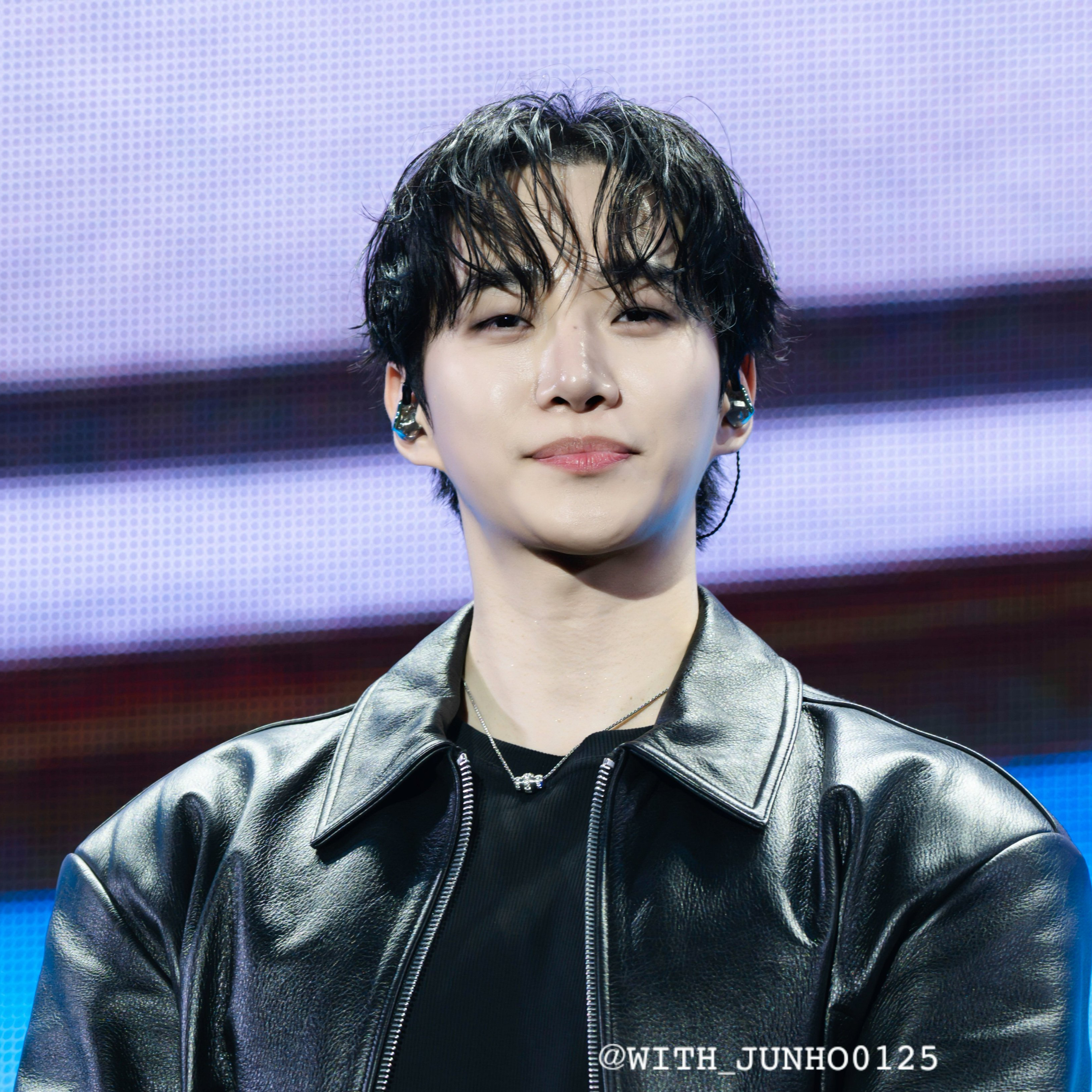 イ・ジュノの最近の活動ショット