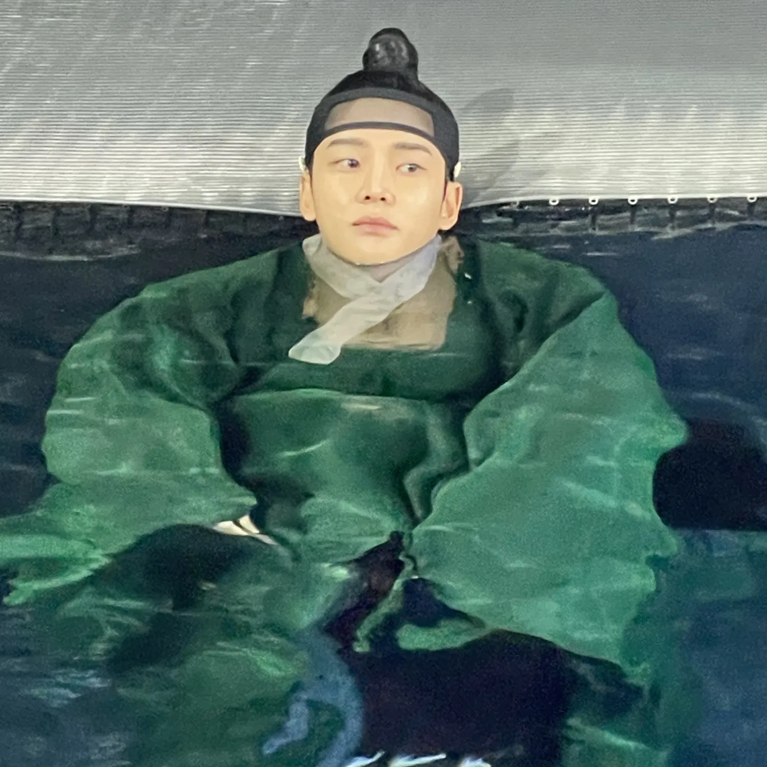 Momen yang diabadikan oleh penggemar Rowoon