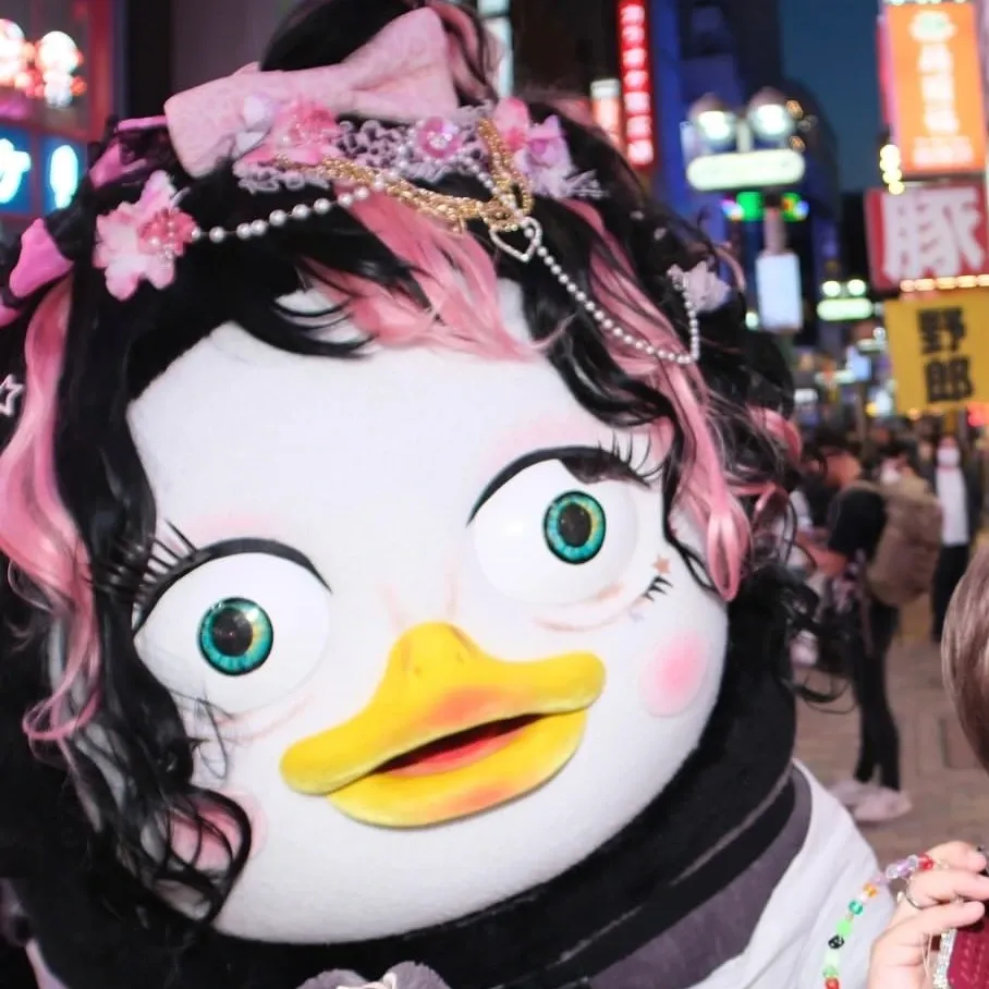 ペンスの最新写真