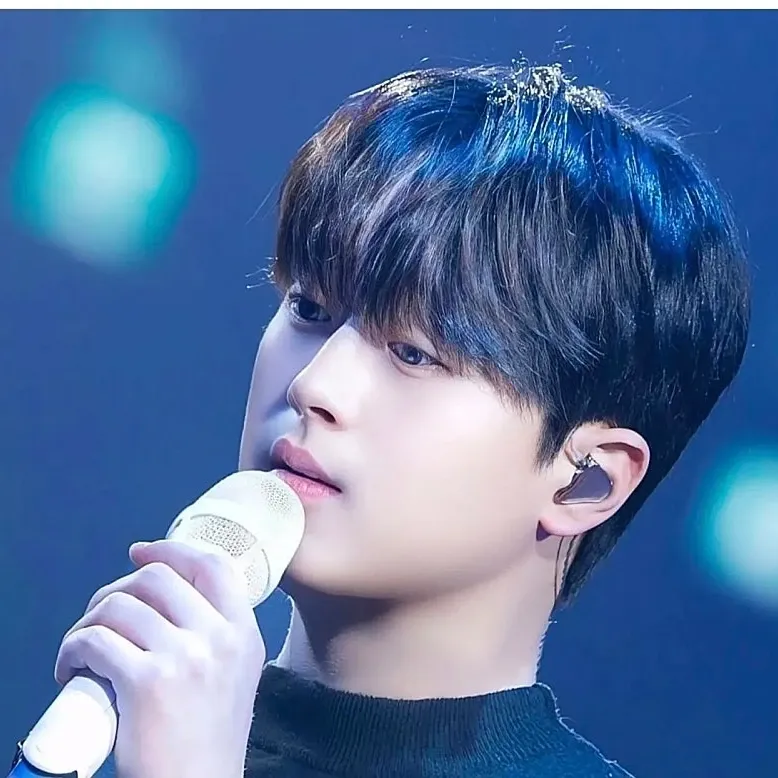 Cuplikan di balik layar dari Lee Chanwon