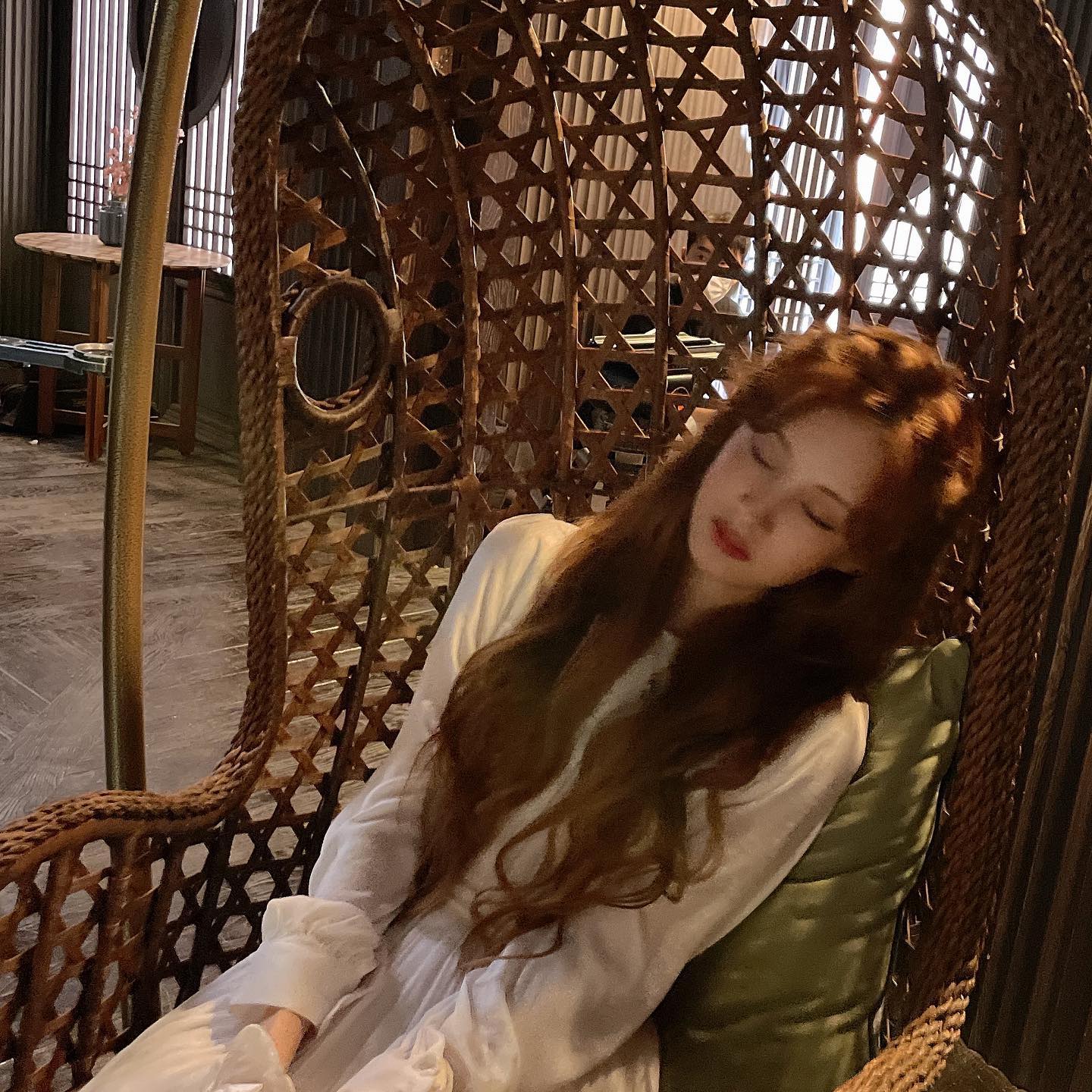 Behind-the-scenes cut of Seohyun