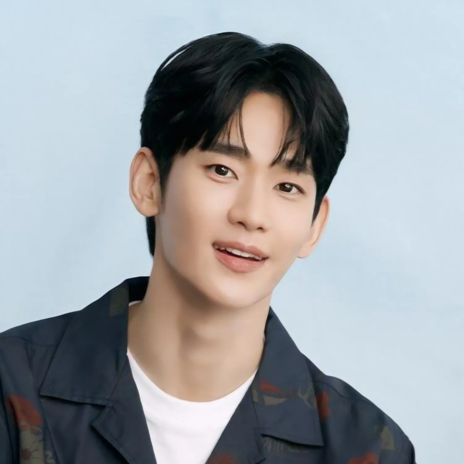 Latest photo of Kim Soohyun