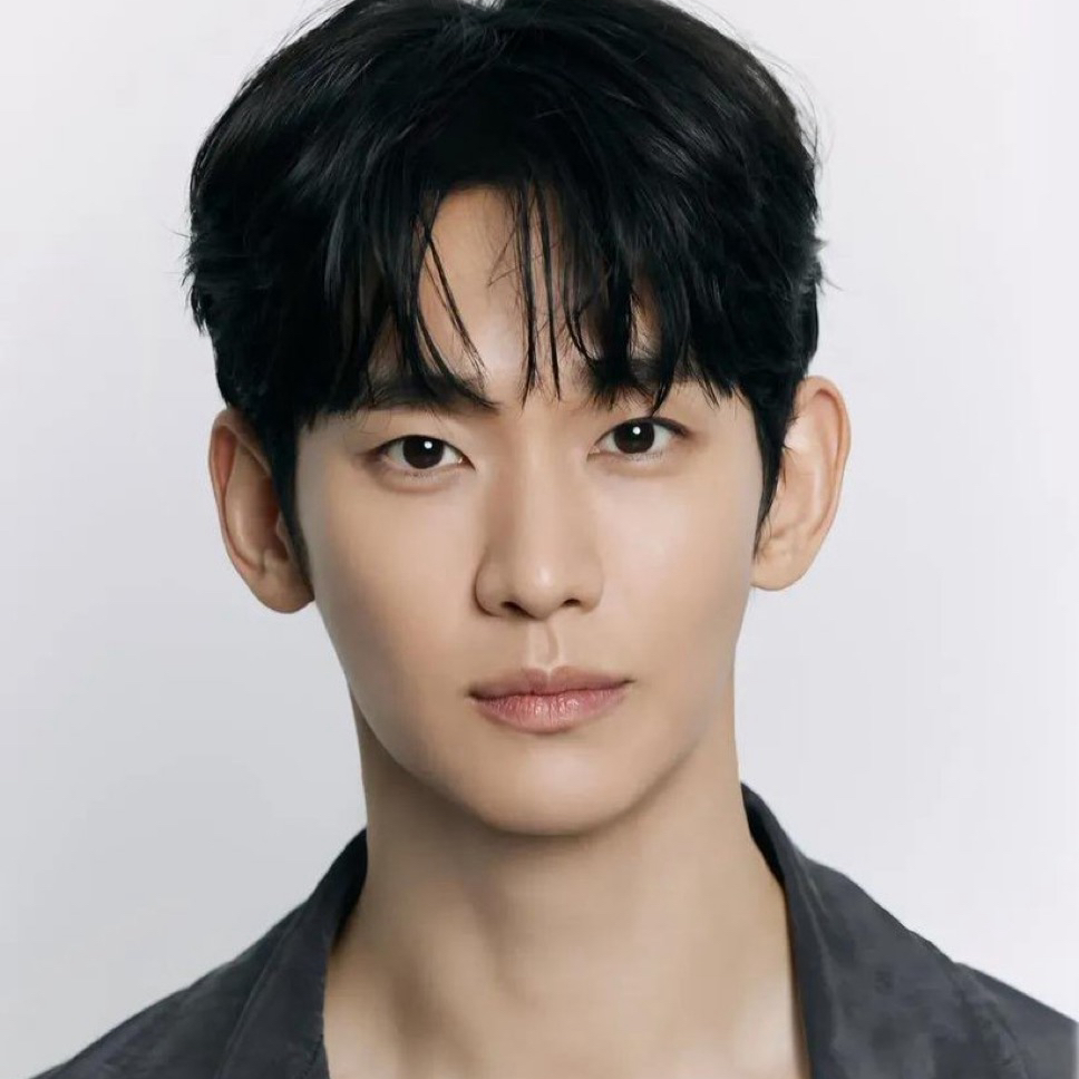 Latest photo of Kim Soohyun