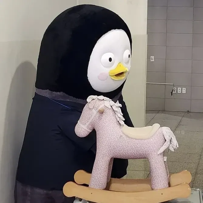 ペンスの最新写真