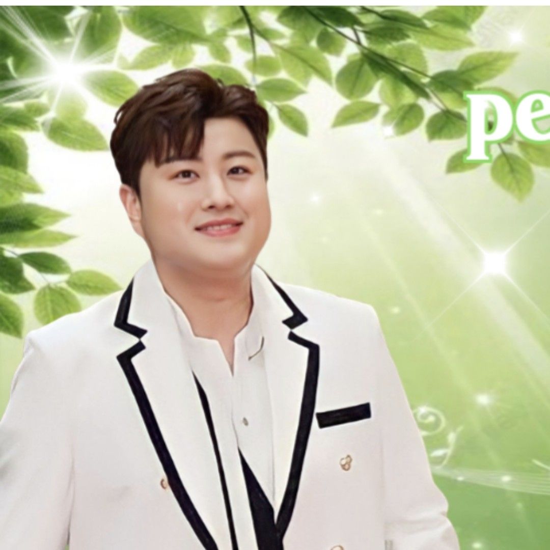 Momen yang diabadikan oleh penggemar Kim Hojoong