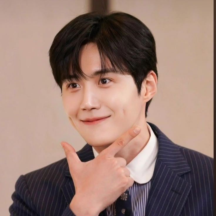 김선호의 최신 사진