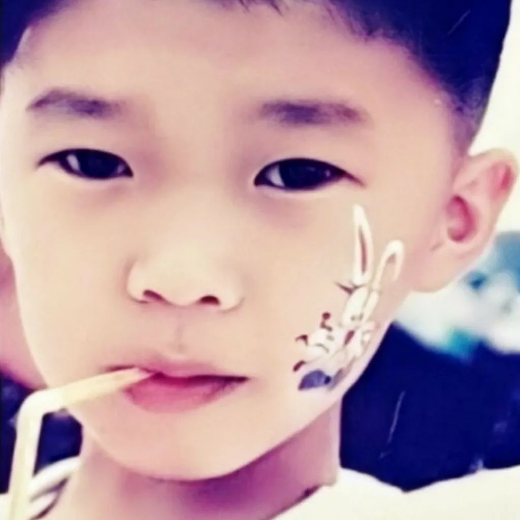 Cuplikan di balik layar dari Lim Youngwoong