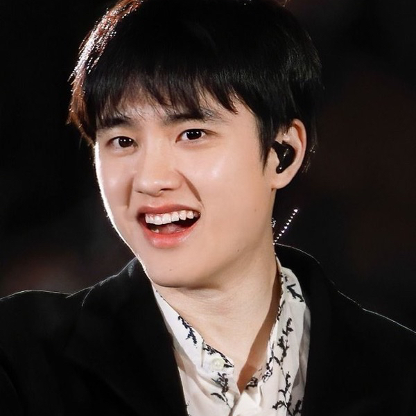Cuplikan di balik layar dari Doh Kyungsoo (D.O.)