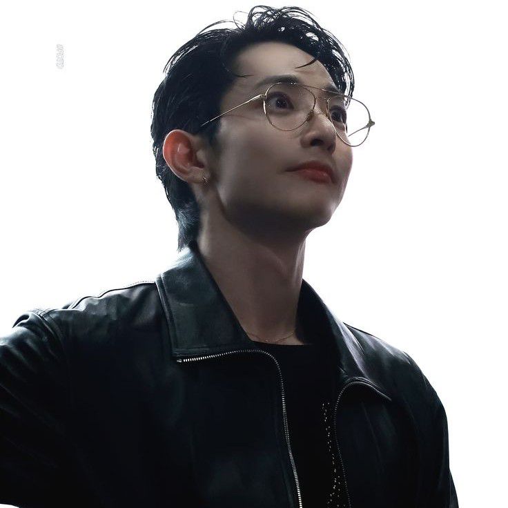 Recent activity shot of Lee Soohyuk