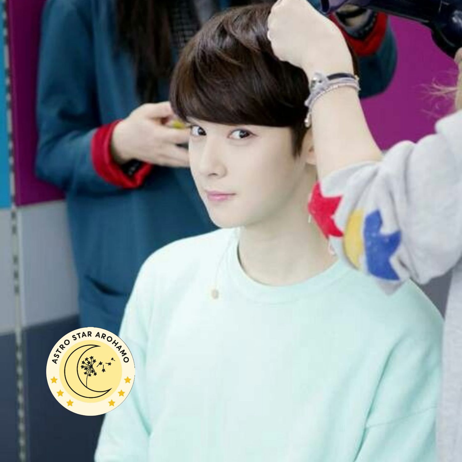 Cuplikan di balik layar dari Cha Eunwoo