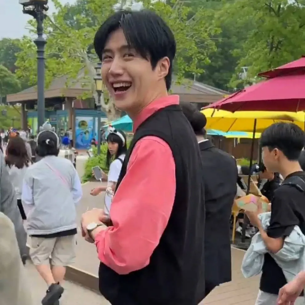 김선호의 최신 사진