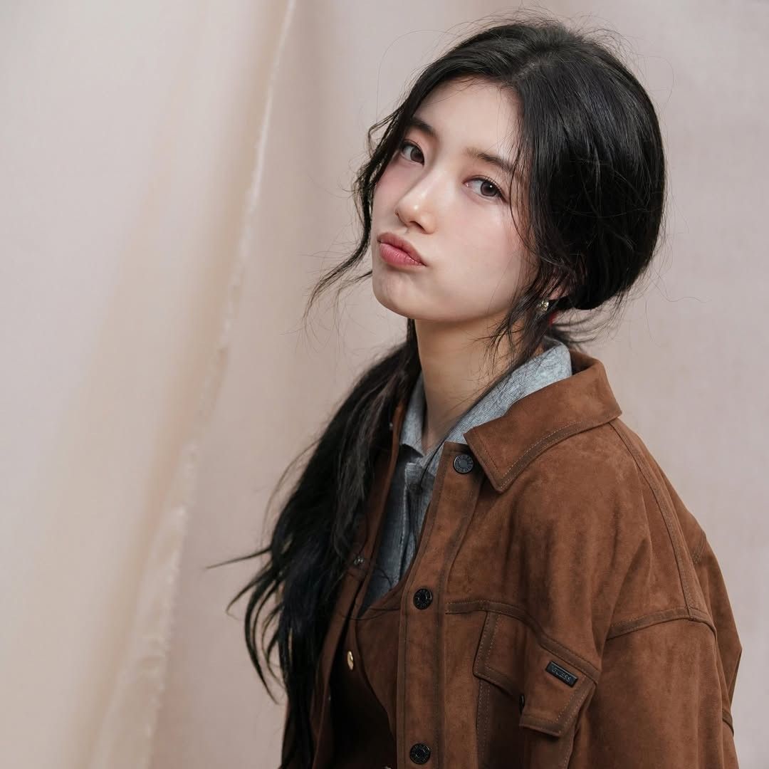 Behind-the-scenes cut of Bae Suzy