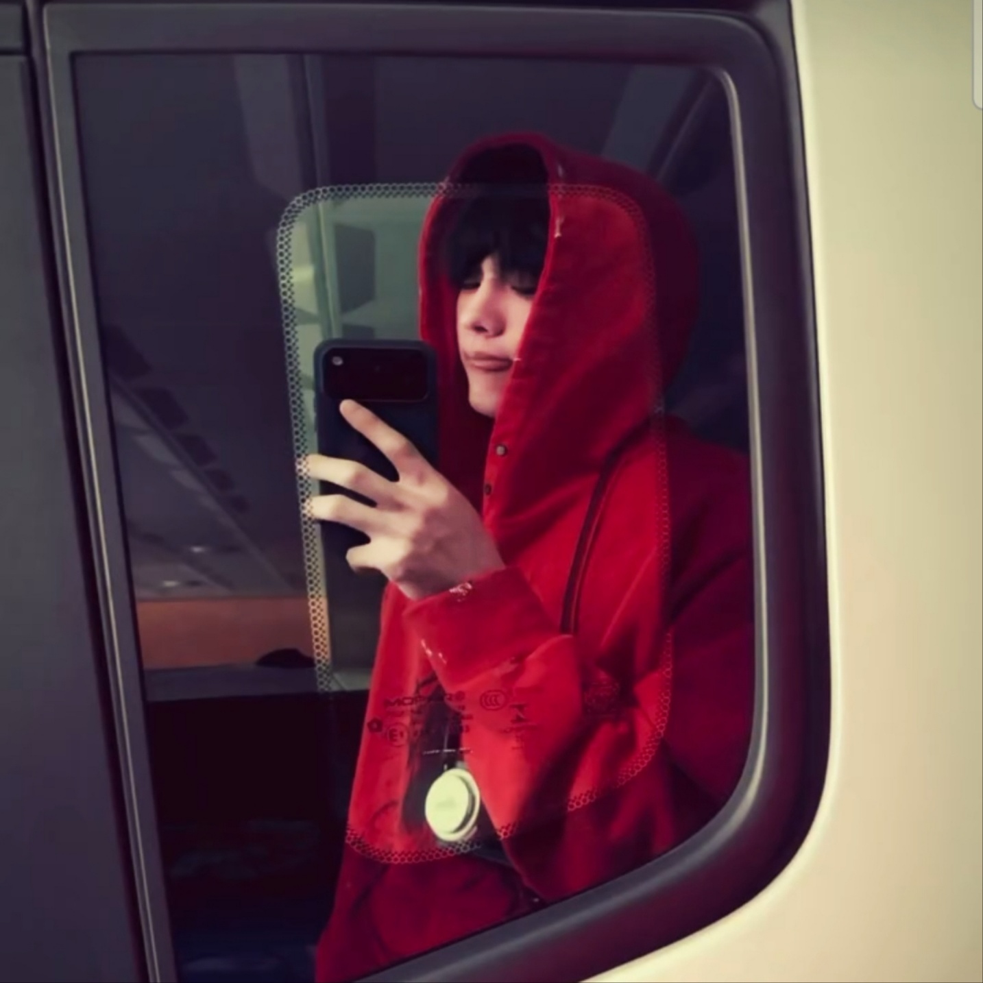 Latest photo of Hong Mingi