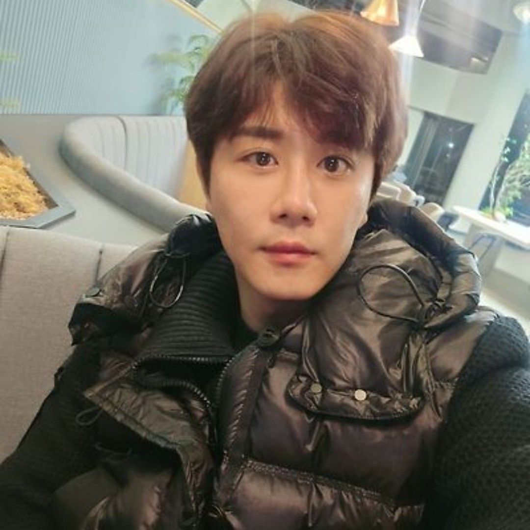 Behind-the-scenes cut of Jin Haesung