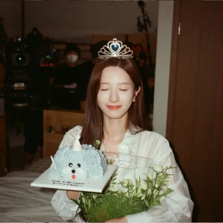 Recent activity shot of Bona