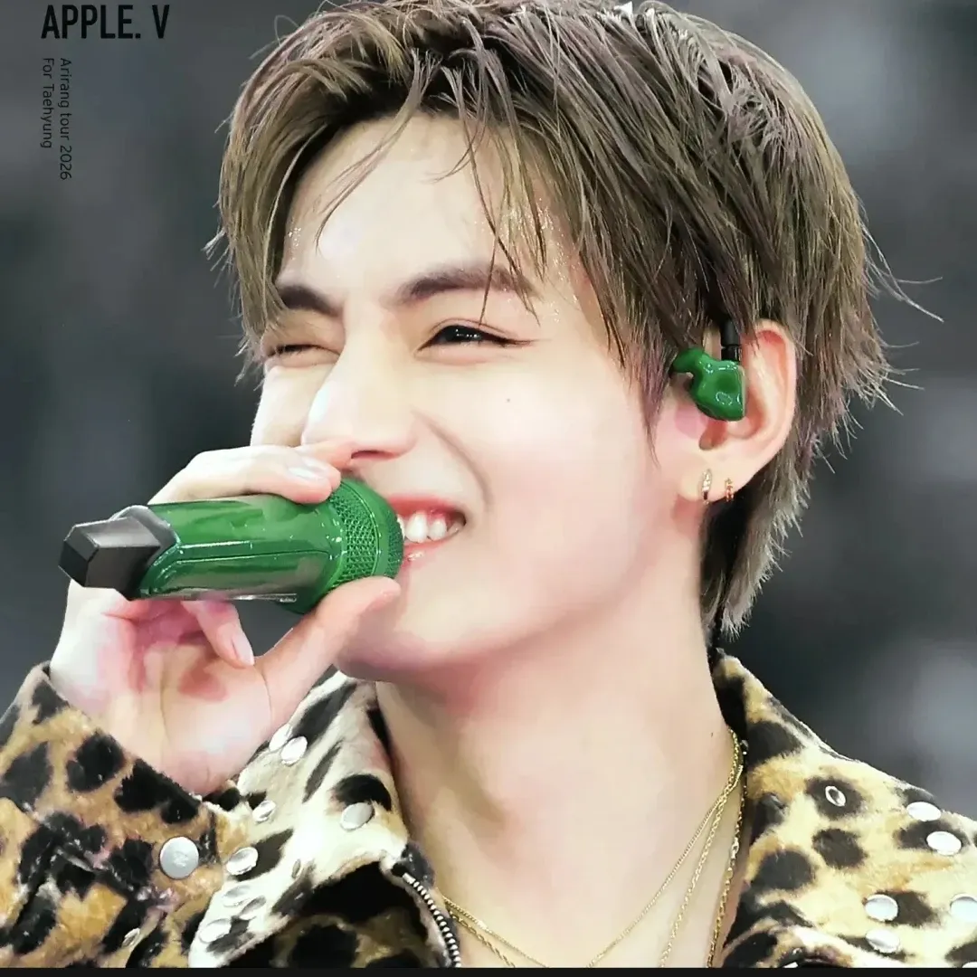 A moment captured by a fan of Kim Taehyung (V)