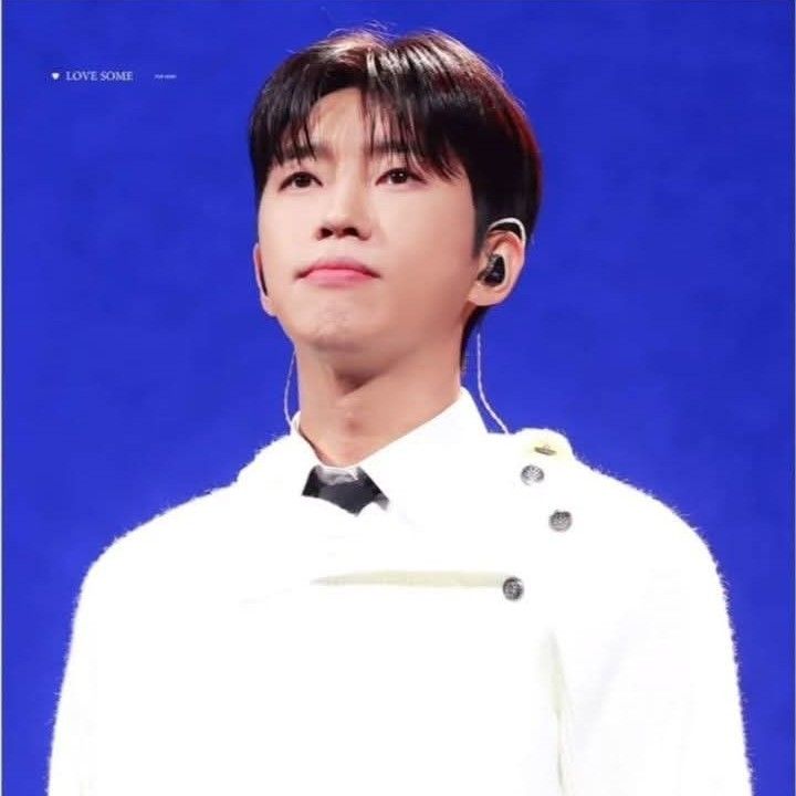 Foto terbaru dari Lim Youngwoong