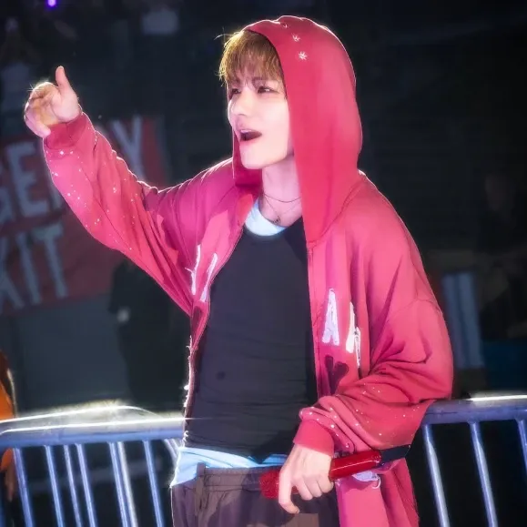 A moment captured by a fan of Kim Taehyung (V)