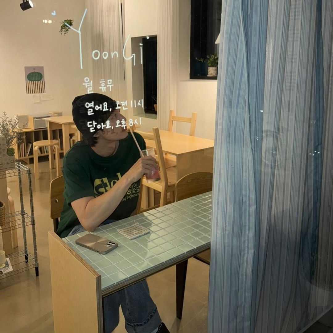 A moment captured by a fan of Kim Minjae