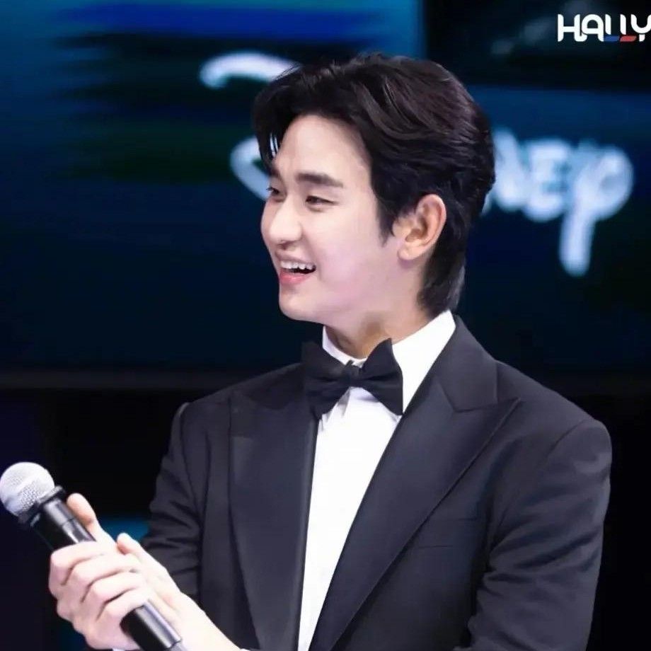 金秀贤的幕后花絮