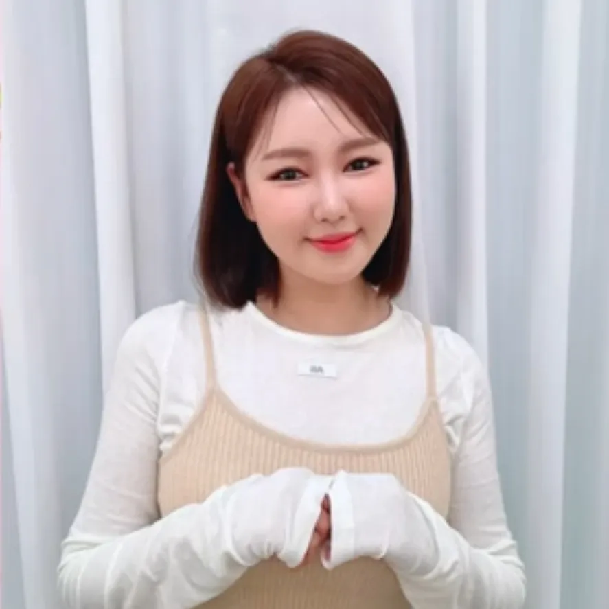 Cuplikan di balik layar dari Song Gain