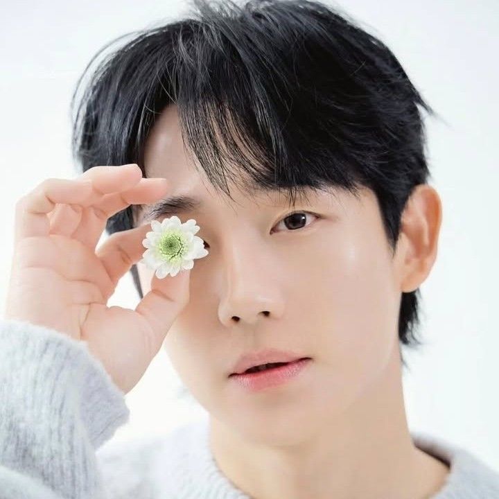 丁海寅的近期活动照