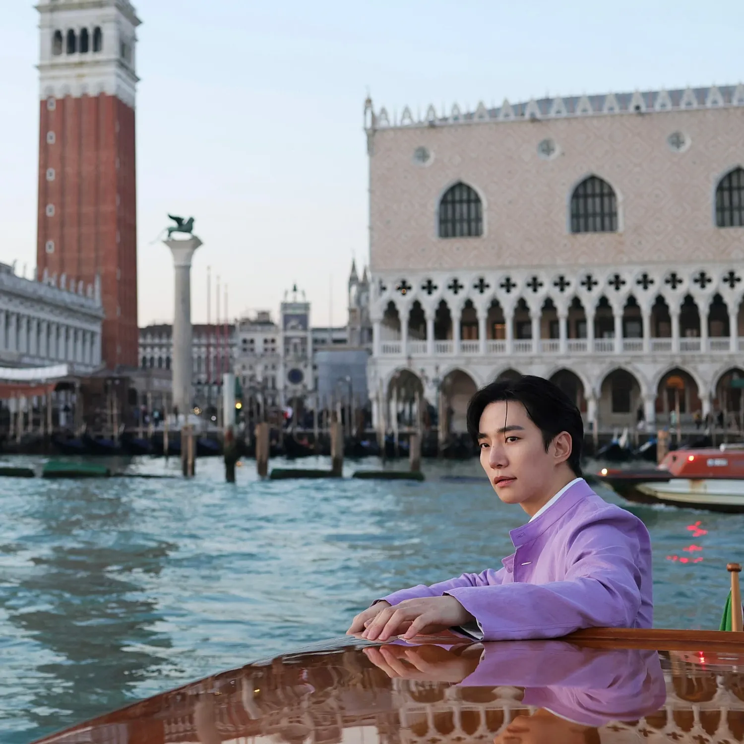 Foto kegiatan terbaru dari Lee Junho