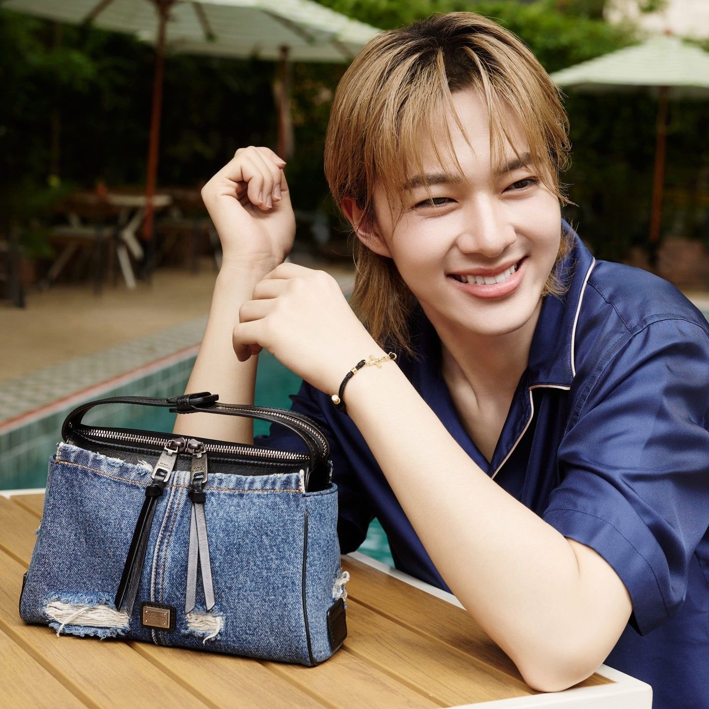 A moment captured by a fan of NuNew