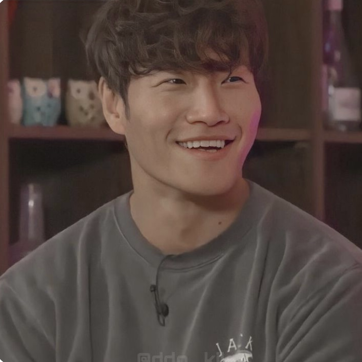 Momen yang diabadikan oleh penggemar Kim Jongkook