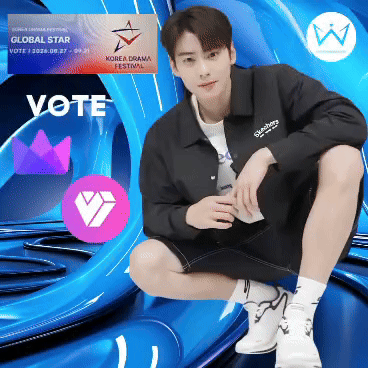 A moment captured by a fan of Cha Eunwoo