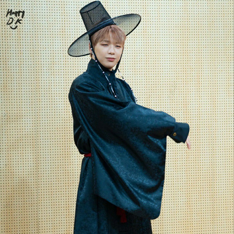 粉丝拍下的秘密空间瞬间