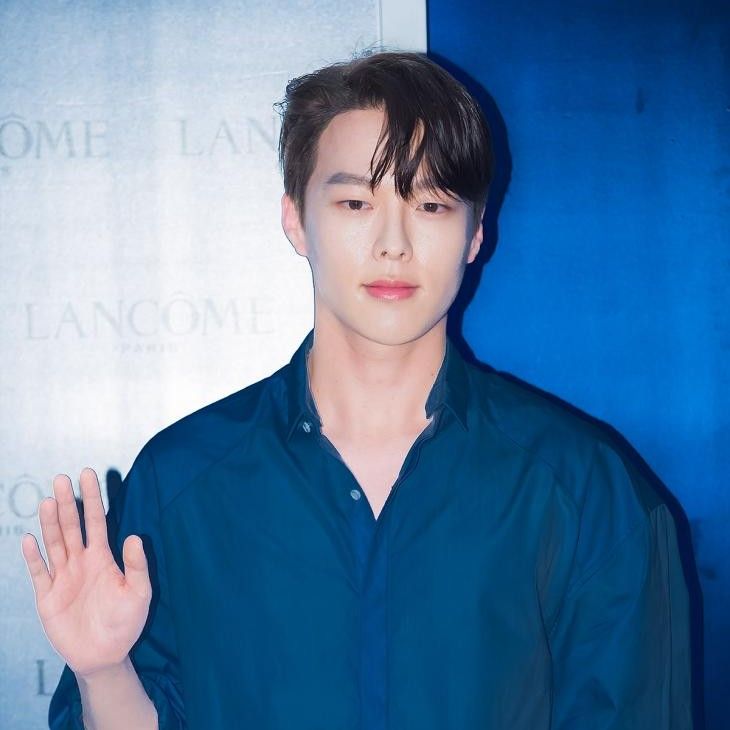 張基龍的最新照片