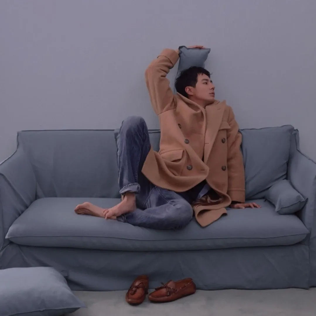 Behind-the-scenes cut of Jo Insung