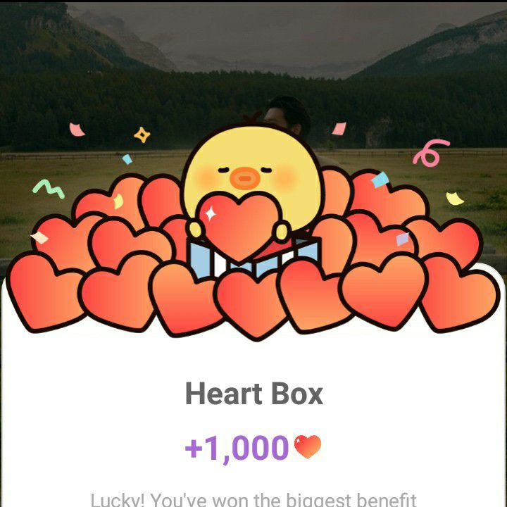 Momen yang diabadikan oleh penggemar Hyun Bin