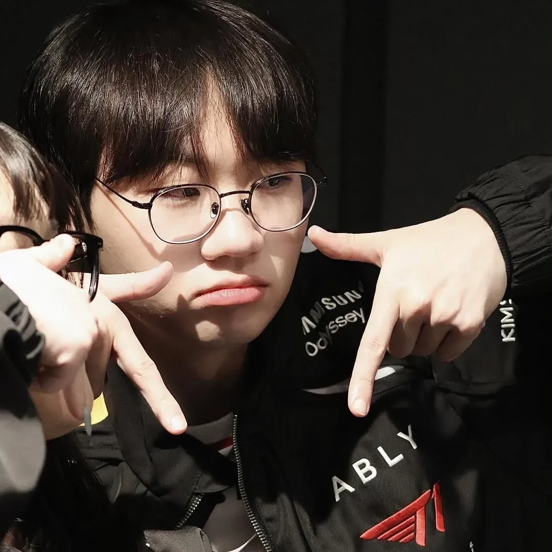 Behind-the-scenes cut of Doran