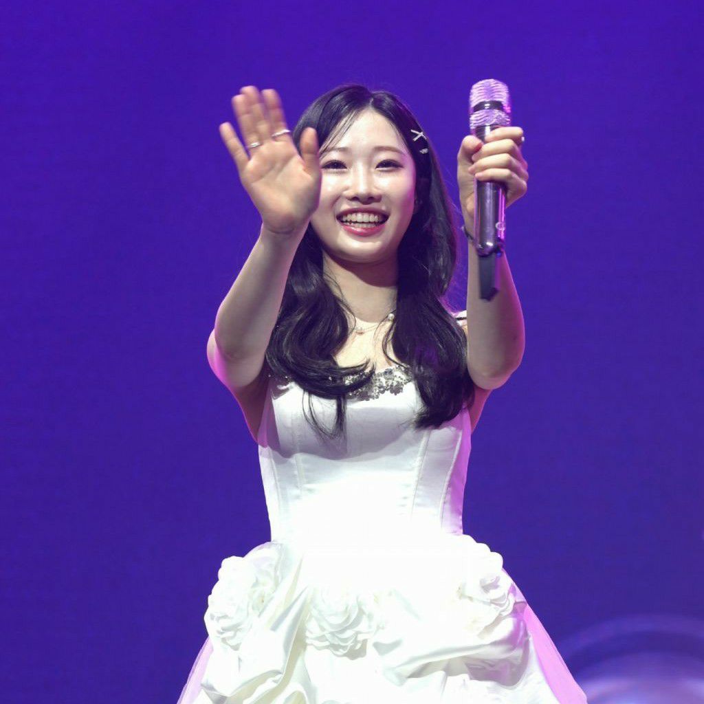 Recent activity shot of Jung Seojoo