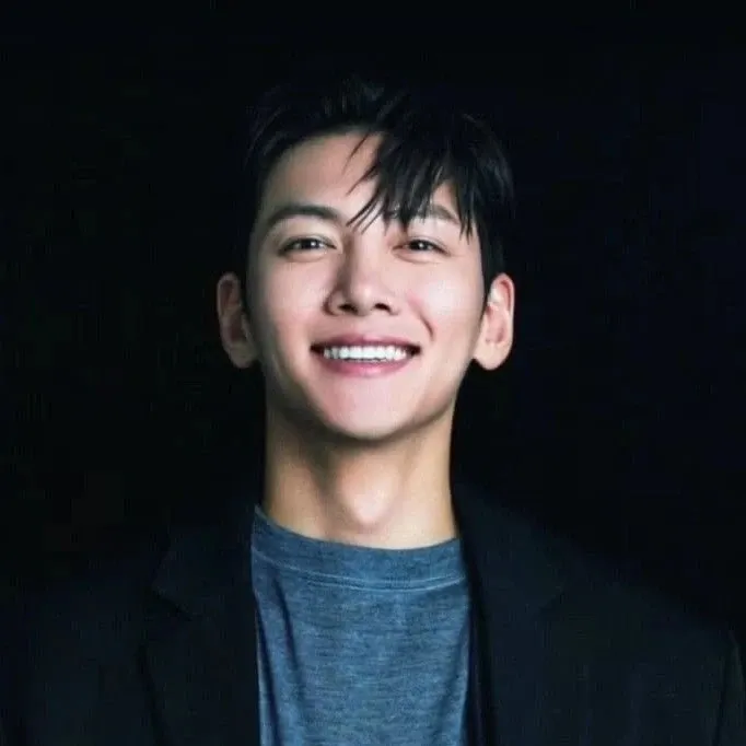 A moment captured by a fan of Ji Changwook