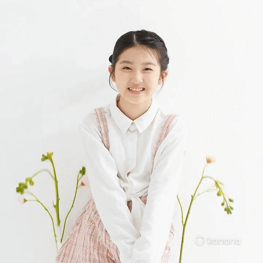 Recent activity shot of Yoon Yoonseo