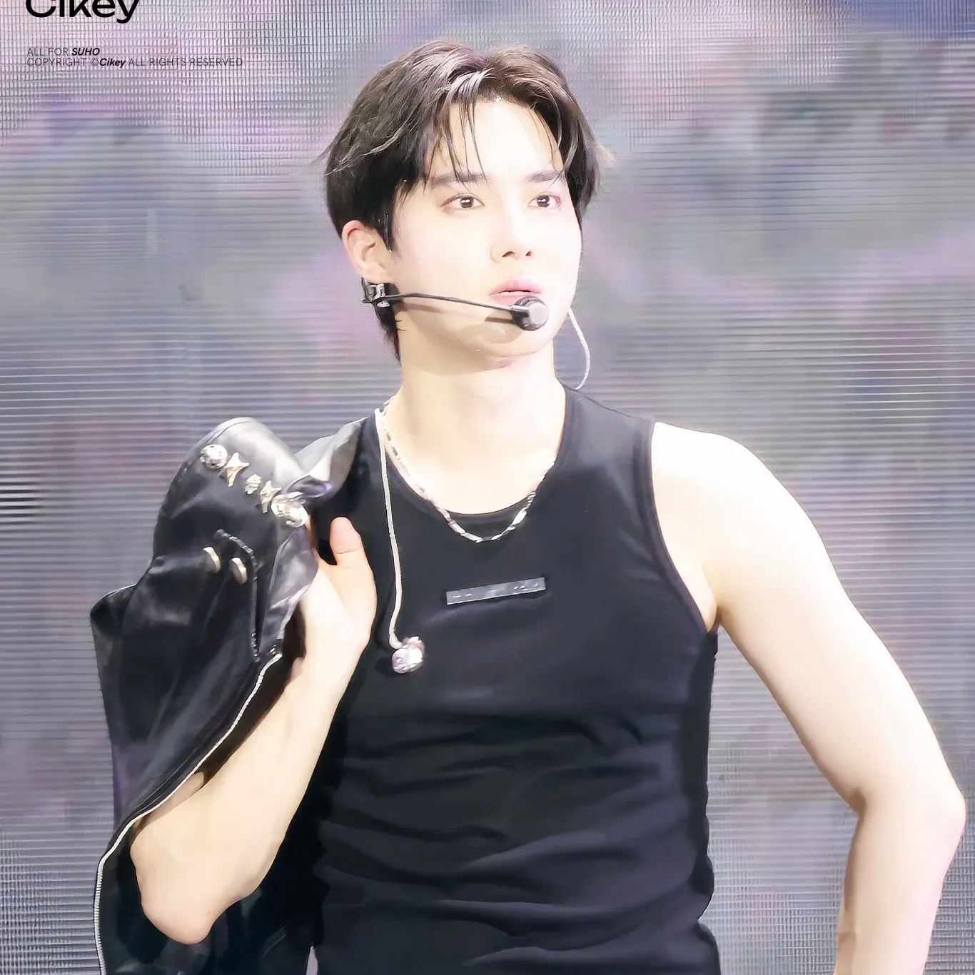 Latest photo of Suho