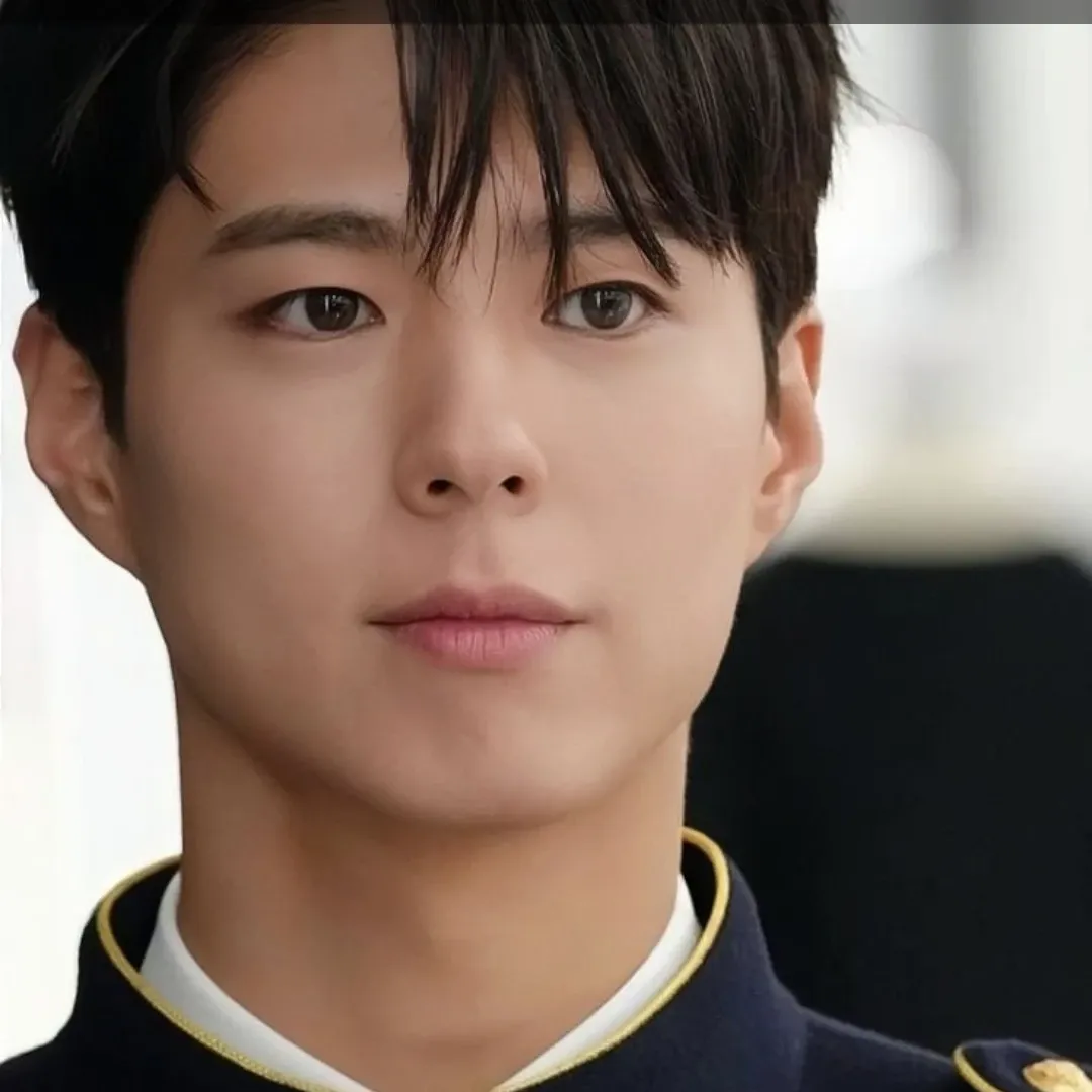 Latest photo of Park Bogum