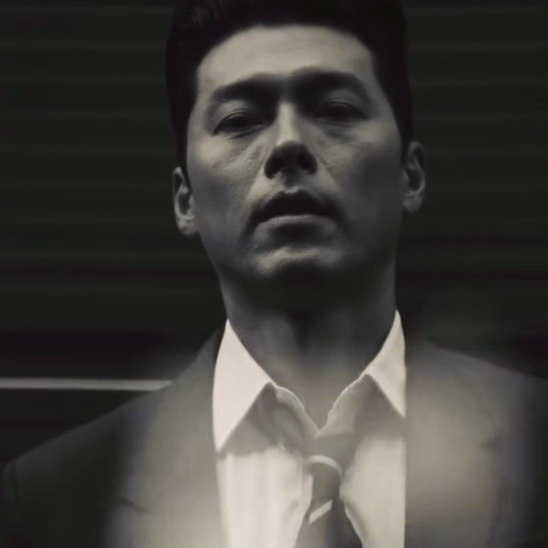 Foto terbaru dari Hyun Bin