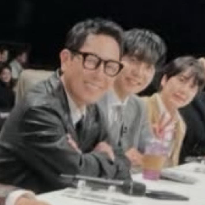 Foto kegiatan terbaru dari Lee Seunggi