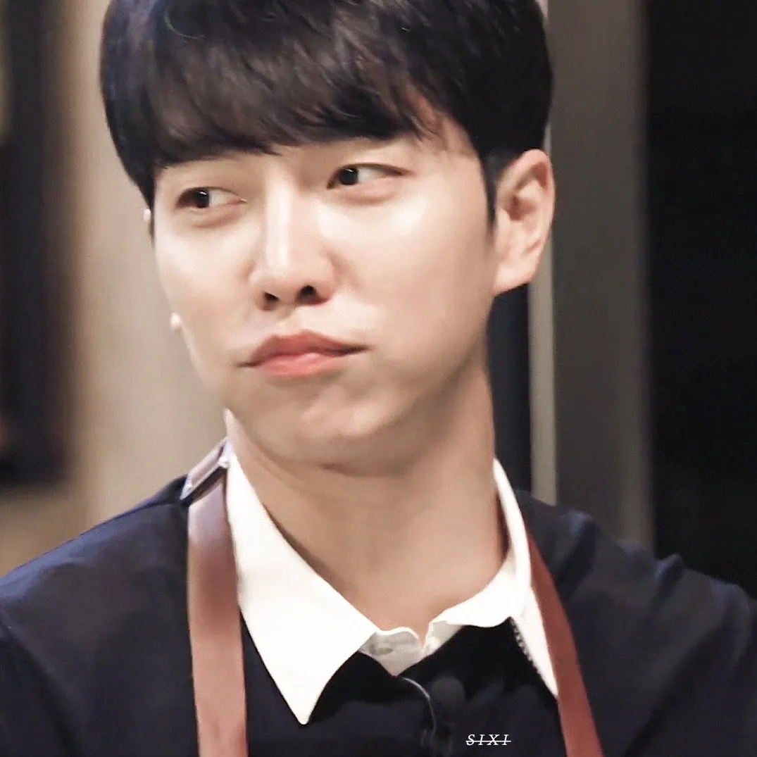 Momen yang diabadikan oleh penggemar Lee Seunggi