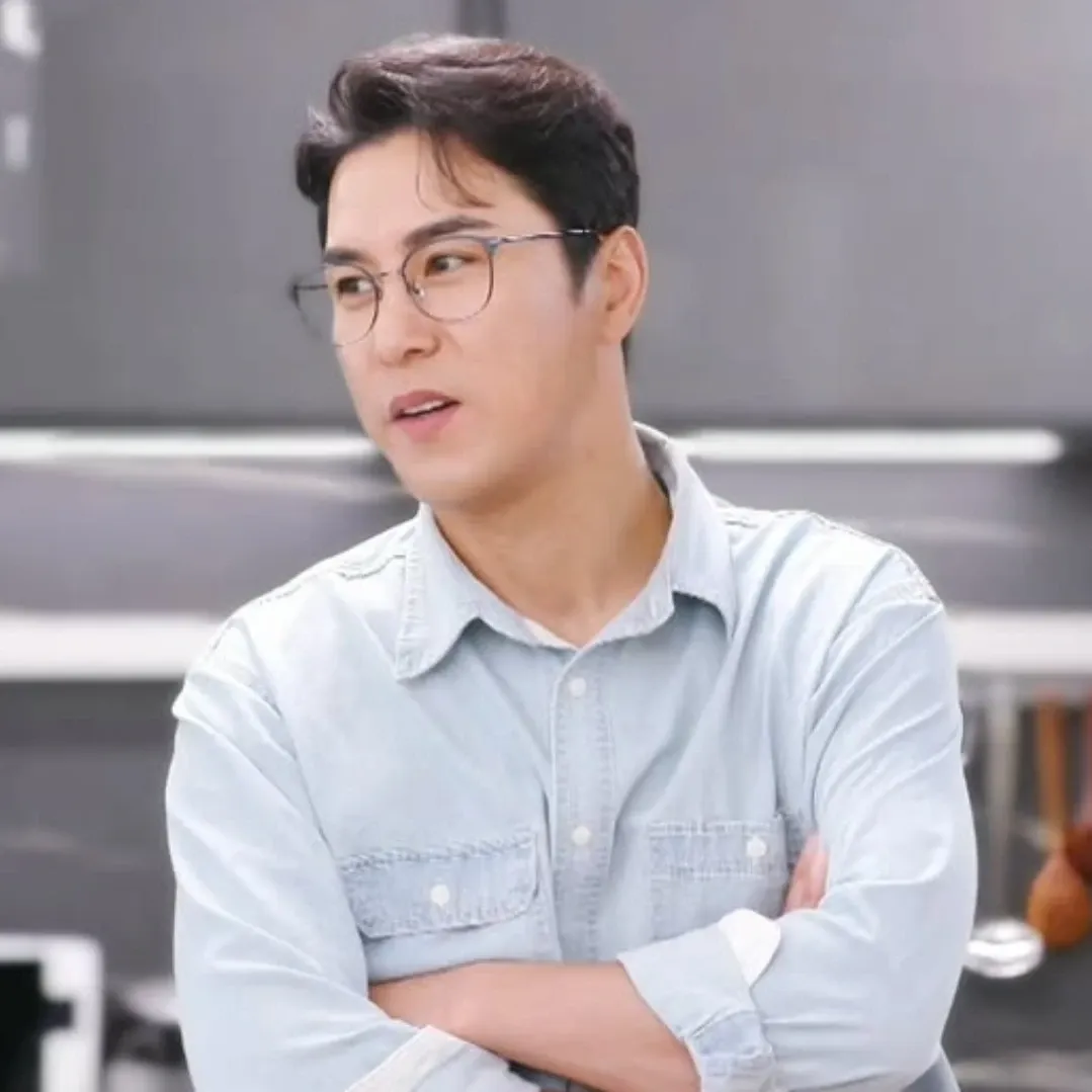 Foto kegiatan terbaru dari Jang Minho