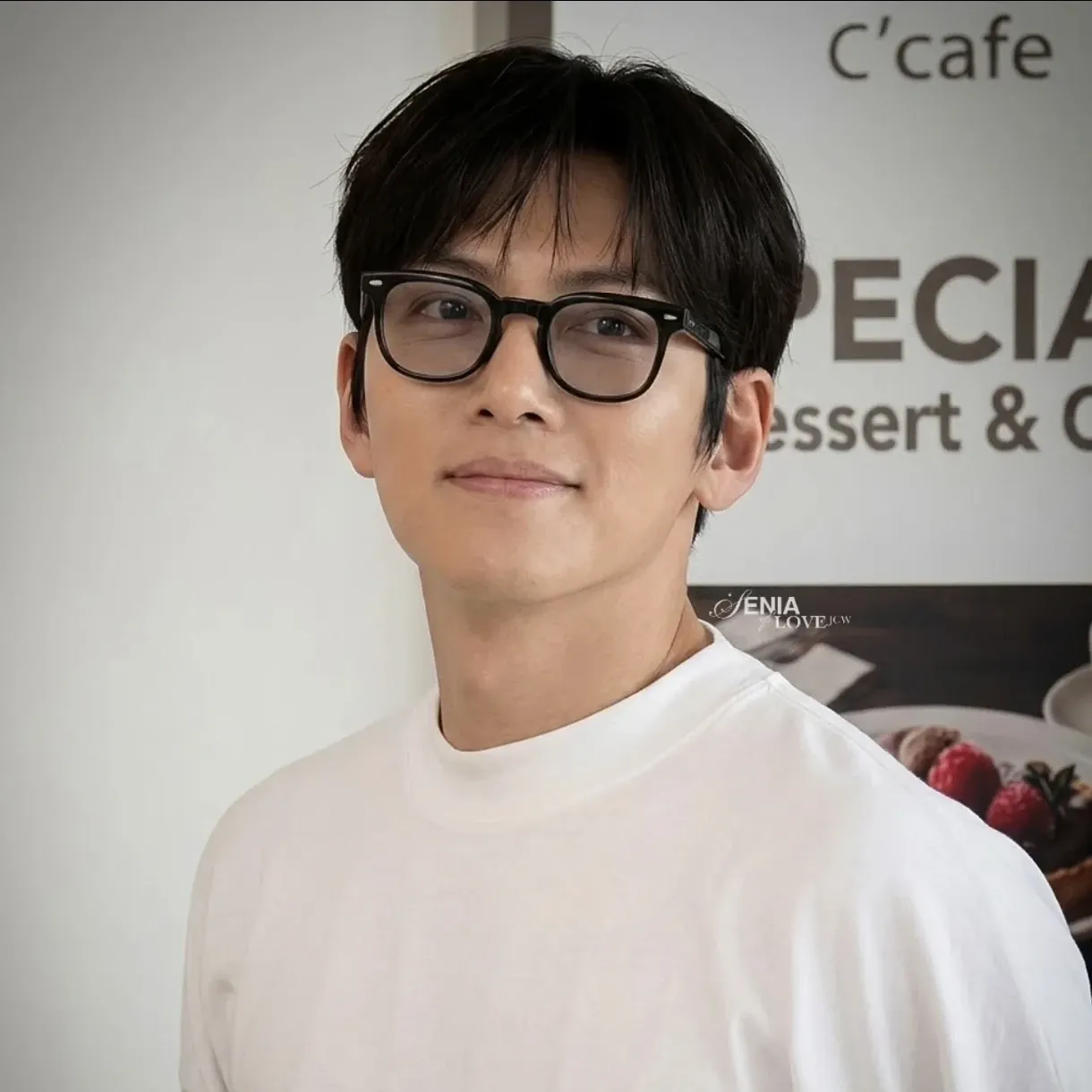 A moment captured by a fan of Ji Changwook