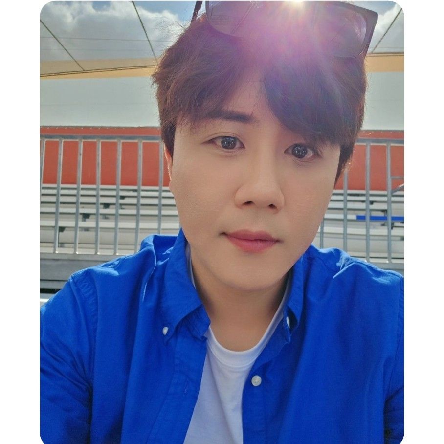 チン・ヘソンの最近の活動ショット