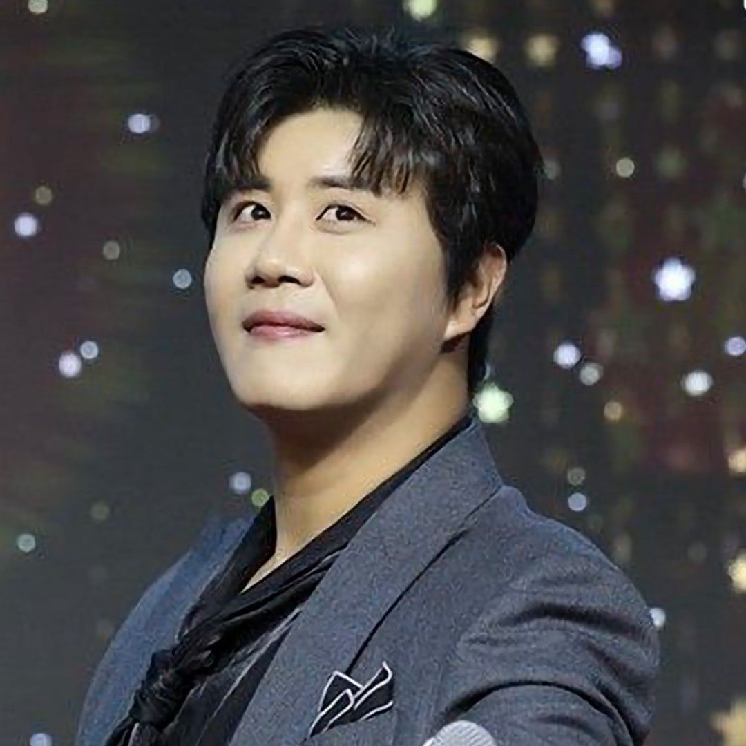 チン・ヘソンの最新写真