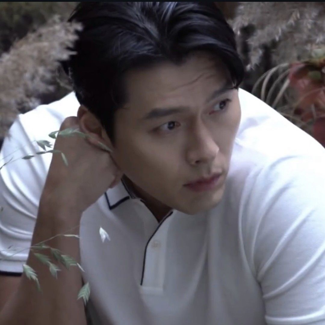 Foto terbaru dari Hyun Bin