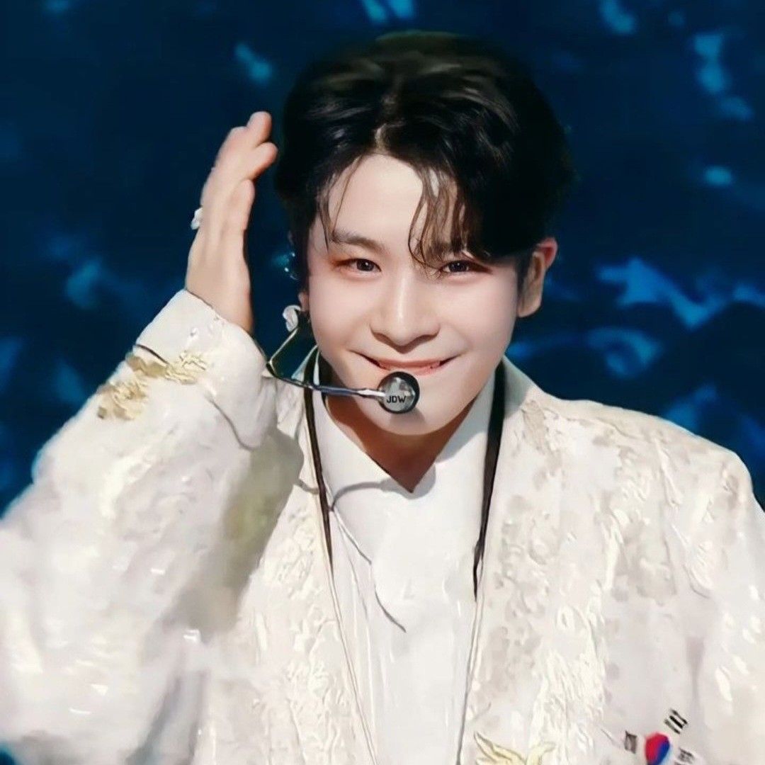 정동원의 비하인드 컷